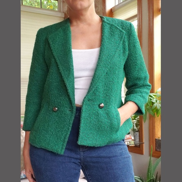 CAbi Kelly Green Ivy Wool Blend Boucle Blazer - Picture 2 of 8